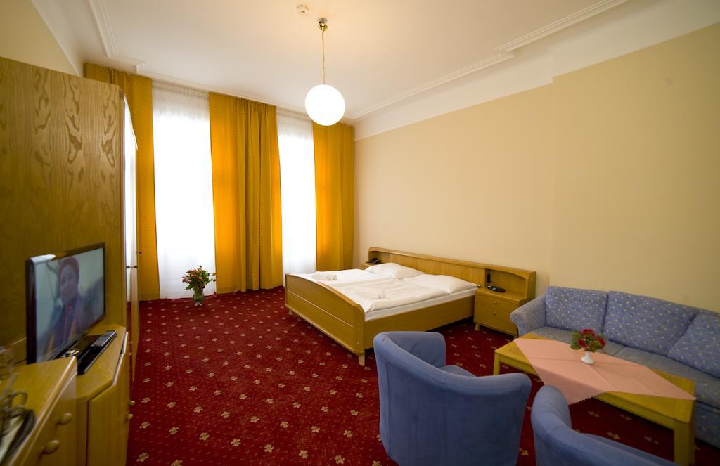 Superior Double Room,727927180:JPEG